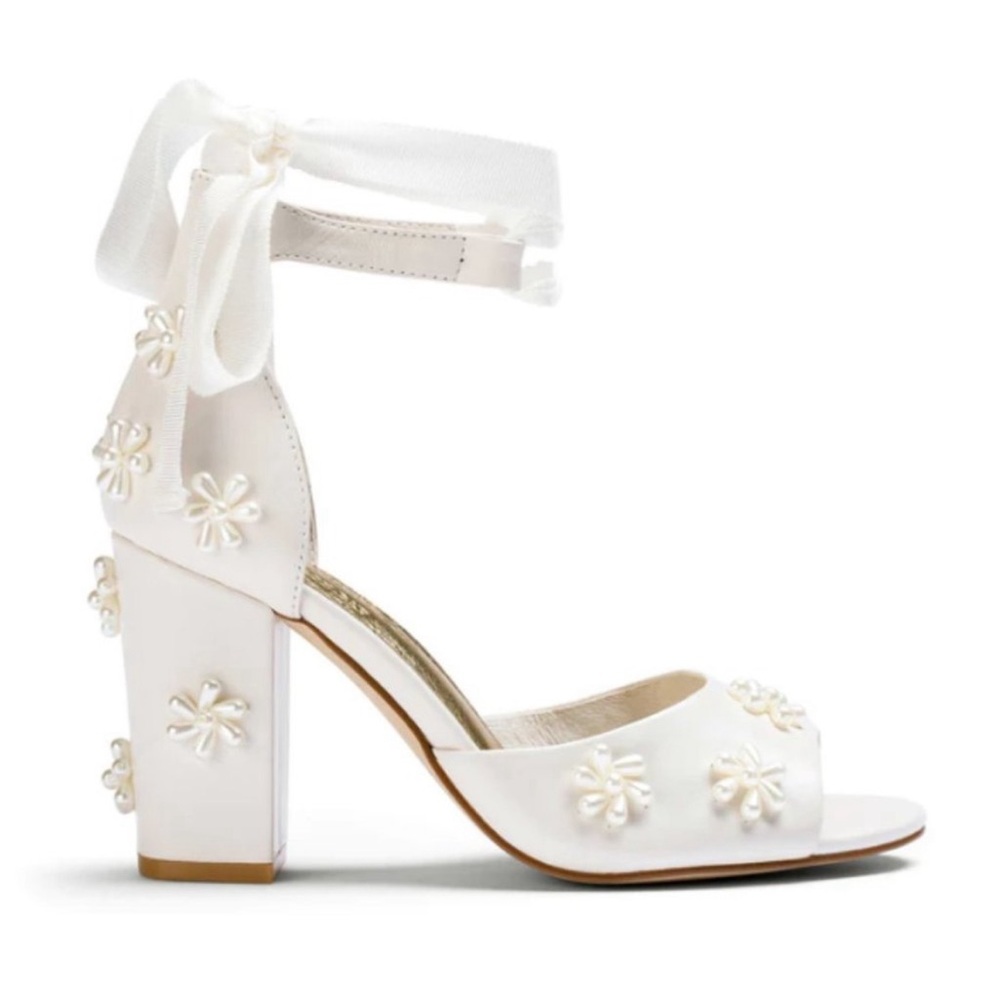 White Pearl Flower Bridal Shoes by Melody